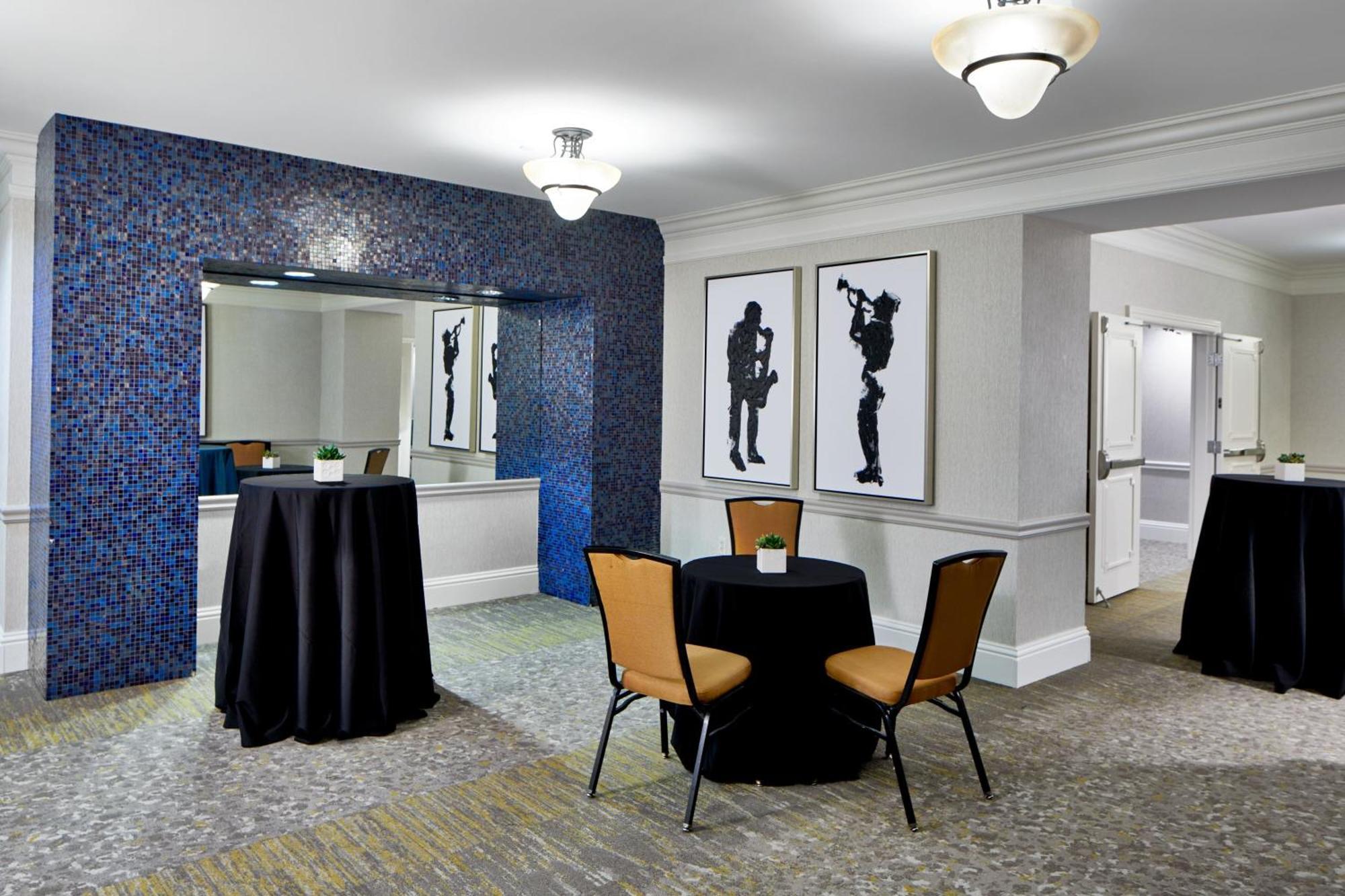 Springhill Suites Memphis Downtown Exteriör bild