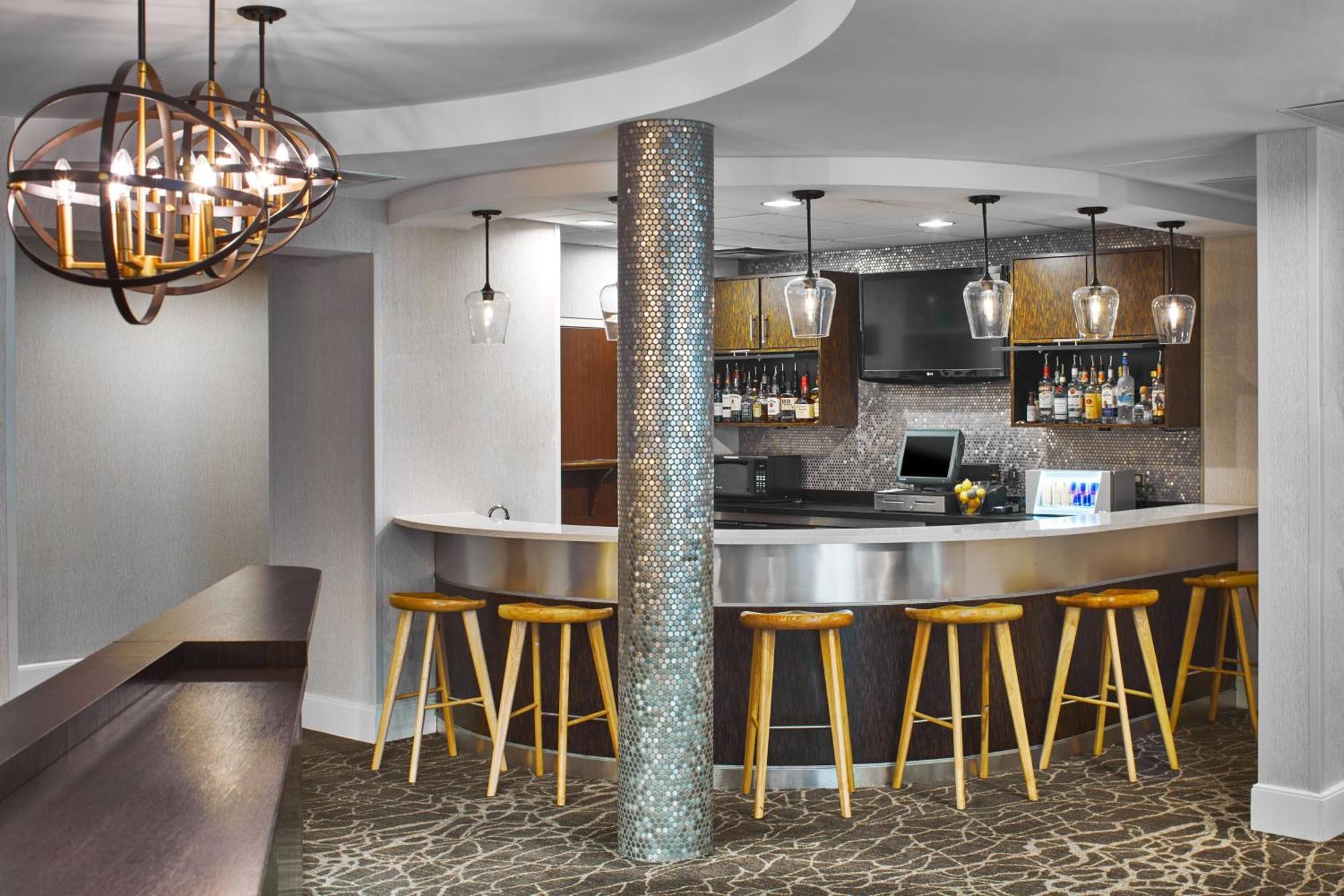 Springhill Suites Memphis Downtown Exteriör bild
