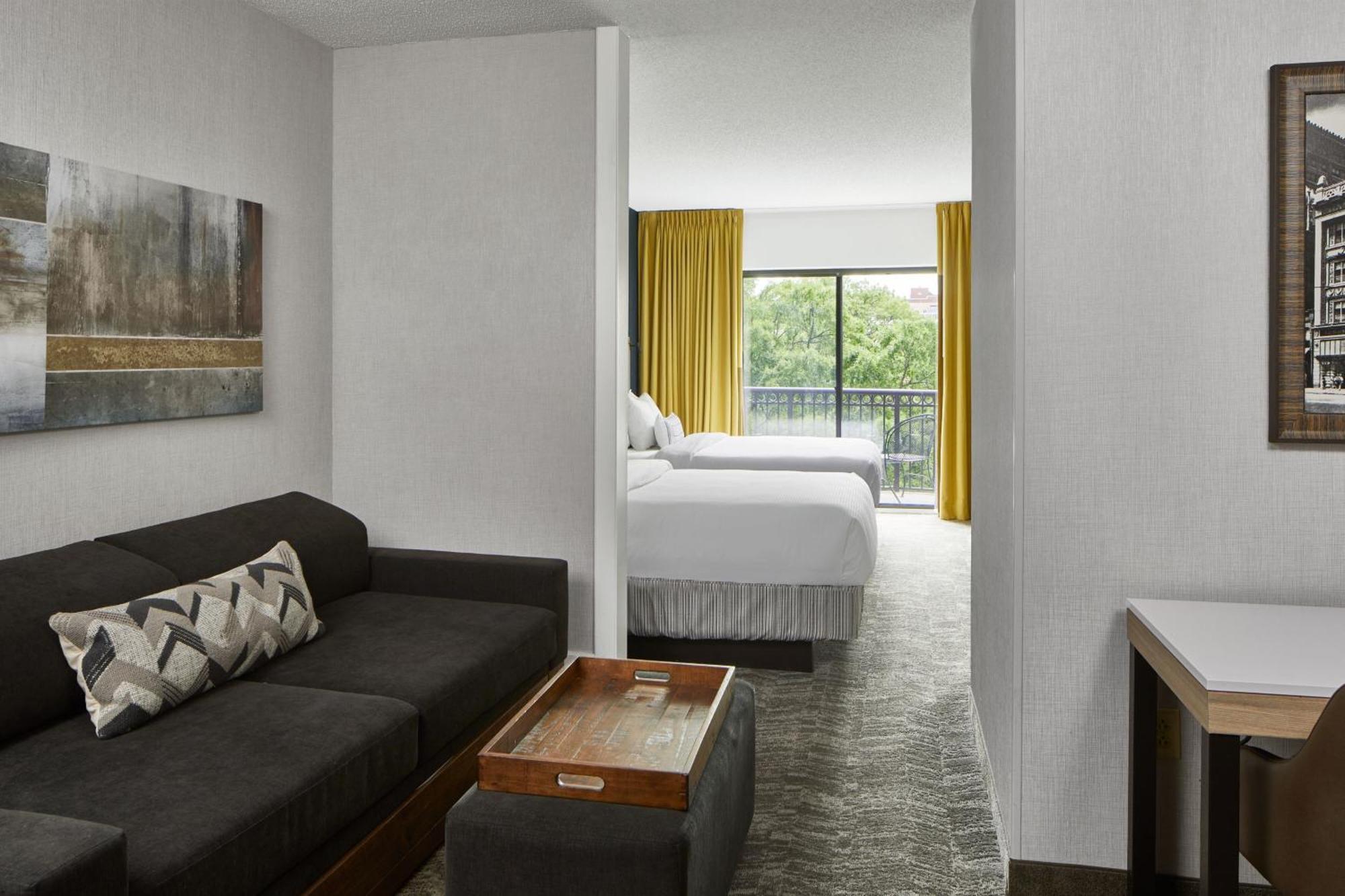 Springhill Suites Memphis Downtown Exteriör bild